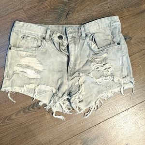 H&M denim gray distressed shorts